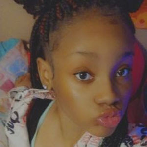 Meet your Posher, Reginae